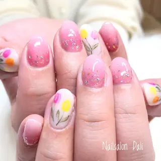 ネイル Nailsalon Daliのネイルデザイン