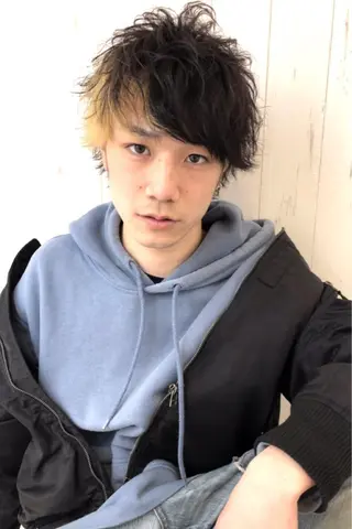 ショート カラー メンズ メンズカット 三村洸斗のヘアスタイル