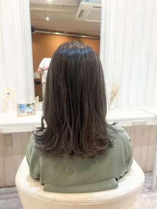 ミディアム カラー 佐藤史哉* 韓国レイヤー赤み除去のヘアスタイル