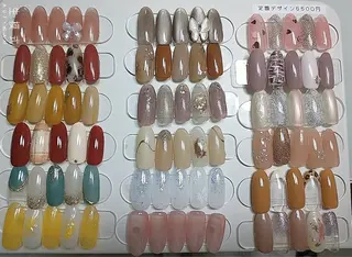 ネイル SYR nail salonのネイルデザイン