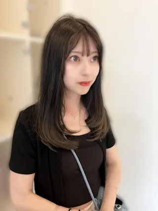 ロング 似合わせカット暖色 カラーhiyonaのヘアスタイル