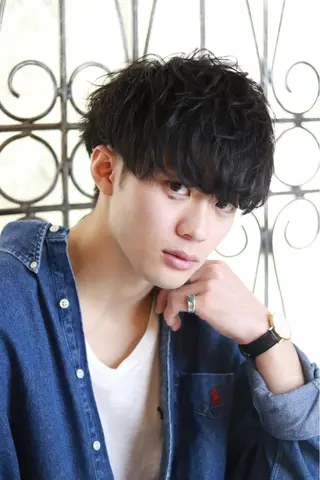 メンズ メンズパーマヒロ トのヘアスタイル