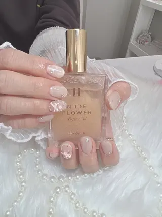 ネイル eclana🤍 sarinaのネイルデザイン