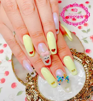 ネイル CROWN プライベートサロンのネイルデザイン