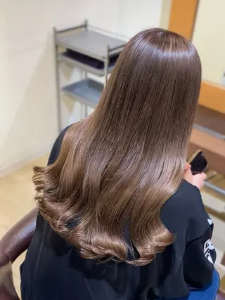 カラー RINA🦋 【韓国風/艶髪】のヘアスタイル