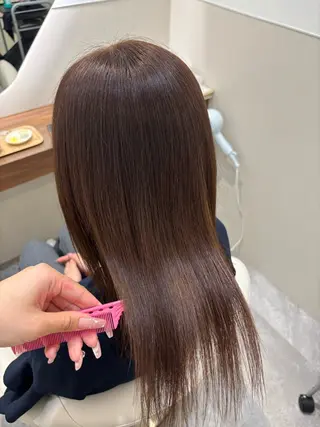 セミロング カラー SALOWIN / manaka 🪽のヘアスタイル