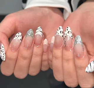 ネイル エリ🫧 nail池袋東口のネイルデザイン
