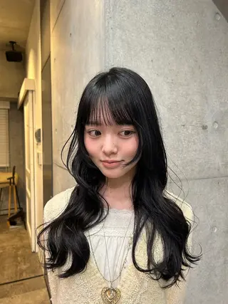 セミロング レイヤー/ブロンド 透明感カラー/ヒロトのヘアスタイル