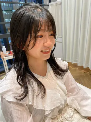 ロング 増井 彩乃のヘアスタイル