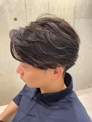 パーマ メンズ 白髪ぼかしデザイン ハイライト/宮本純登のヘアスタイル