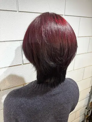 ミディアム 透け感/ハイトーン/ レイヤー/小山田のヘアスタイル