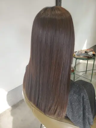 セミロング カラー 尾澤 尚希のヘアスタイル