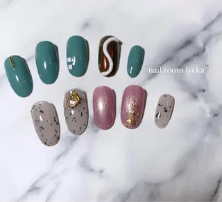 ネイル ﾈｲﾙﾙｰﾑﾘｯｶ 𝐦𝐚𝐲𝐮のネイルデザイン