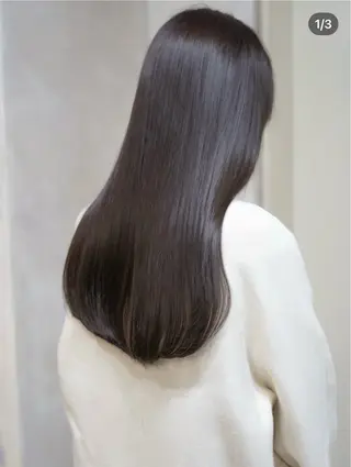 ロング ALLY 原宿のヘアスタイル