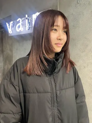 ミディアム カラー ヘアアレンジ ボブ/透明感ベージュ 🫧クルミ🌟のヘアスタイル