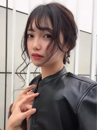 ミディアム ヘアアレンジ Watai 艶髪 當間 大知のヘアスタイル