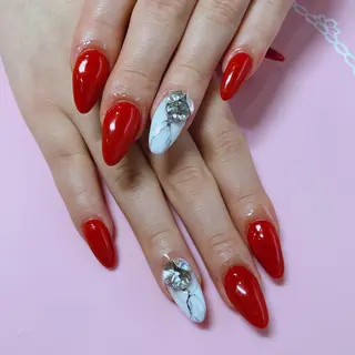 ミディアム ネイル 《LB》ラブリエ Nail&eyeのマツエク・マツパデザイン