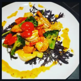 ショート カラー ヘアアレンジ 🩷Eny terrace🩷のヘアスタイル