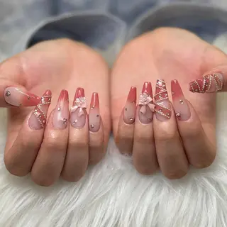 ネイル NIE MoMoのネイルデザイン