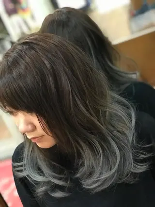 セミロング カラー Style Tのヘアスタイル