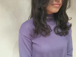 セミロング カラー カラーモデル募集中 美容室ハピスのヘアスタイル