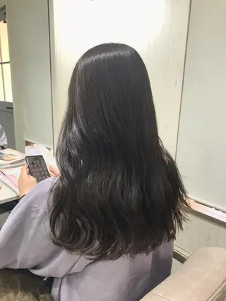 ロング ネモトメイナ🌿 今月末で退職しますのヘアスタイル