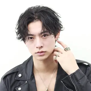 ショート カラー パーマ メンズ 🔥メンズ極🔥韓国 シャドウ/波巻き柿崎のヘアスタイル