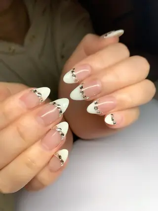 ネイル 吉冨 光恵のネイルデザイン