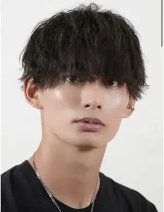 ショート パーマ メンズ ユウ🪄 パーマ指名No1のヘアスタイル