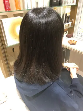 ミディアム 似合う髪型が 分からない方へのヘアスタイル