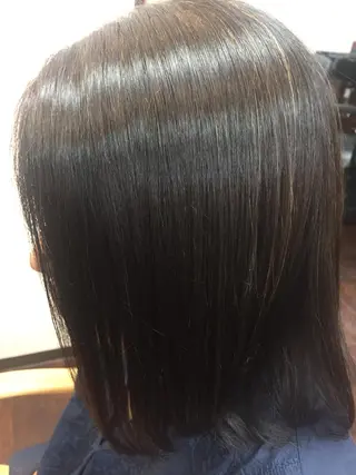 セミロング パーマ 桧山 真のヘアスタイル