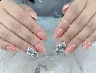 ネイル 神田 ココナッツのネイルデザイン