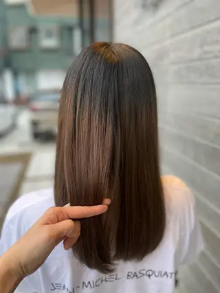 セミロング パーマ やまこし 美裕樹のヘアスタイル