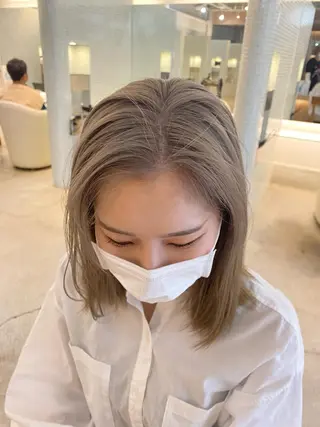 ミディアム カラー レイヤーカット/ miranのヘアスタイル