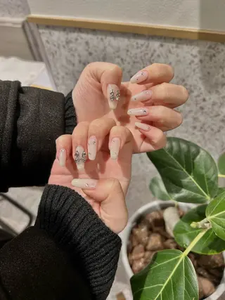 ネイル ♡ハイトーン★ ネイル/しの♡のヘアスタイル