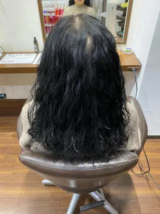 ミディアム パーマ ☘️お悩み解決☘️ 岡部恒輝のヘアスタイル