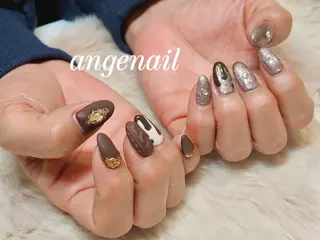 ネイル オーナーネイリスト MAKIのネイルデザイン