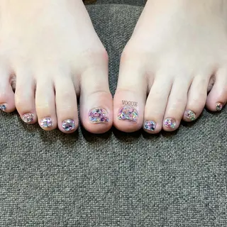 ネイル VOGUE ×SWANのネイルデザイン