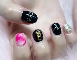 ネイル MoonNail ユリ🌸のネイルデザイン