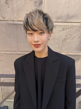 ロング カラー ヘアアレンジ 渡邉 舞のヘアスタイル