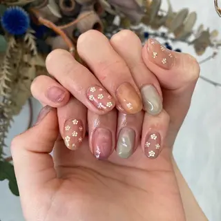 ネイル 一ノ瀬 暁のヘアスタイル