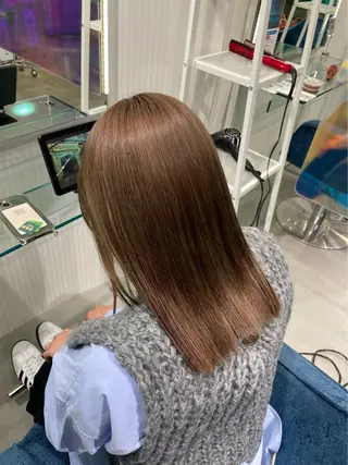 ミディアム カラー 安井まゆ _Box mico.のヘアスタイル
