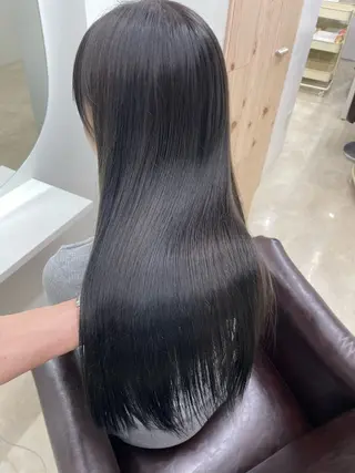 ロング カラー 新宿/韓国ヘア/ 髪質改善ストレートのヘアスタイル