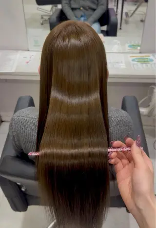 ロング カラー 🦋REISA🦋 エクステ×ハイトーンのヘアスタイル