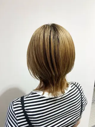 ショート カラー ヘアアレンジ 🫧🎀SARA/ 艶カラー/金山💓のヘアスタイル