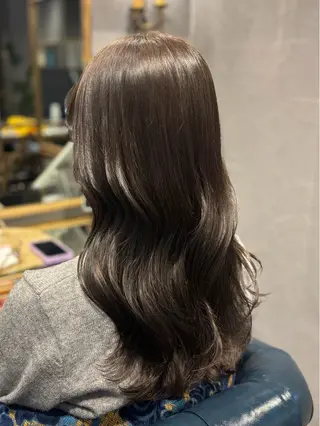 セミロング Nanaka .のヘアスタイル