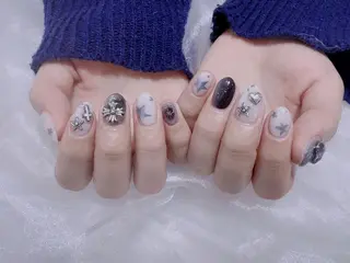 ネイル VIVIAN リサのネイルデザイン