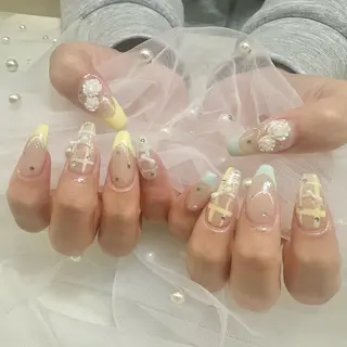 ネイル nami🐰🎀 堺筋本町ネイルサロンのネイルデザイン