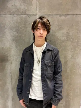 ショート カラー メンズ 篠江 廉のヘアスタイル