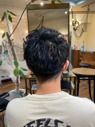 ショート メンズ 西岡 勇人のヘアスタイル